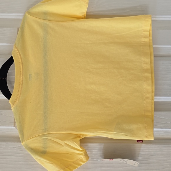 LEVIS BRAND GIRLS YELLOW SHORT SLEEVE TEE-SHIRT SIZE 6X - Picture 9 of 11